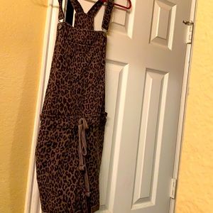 Size small -soft fabric -cotton overalls